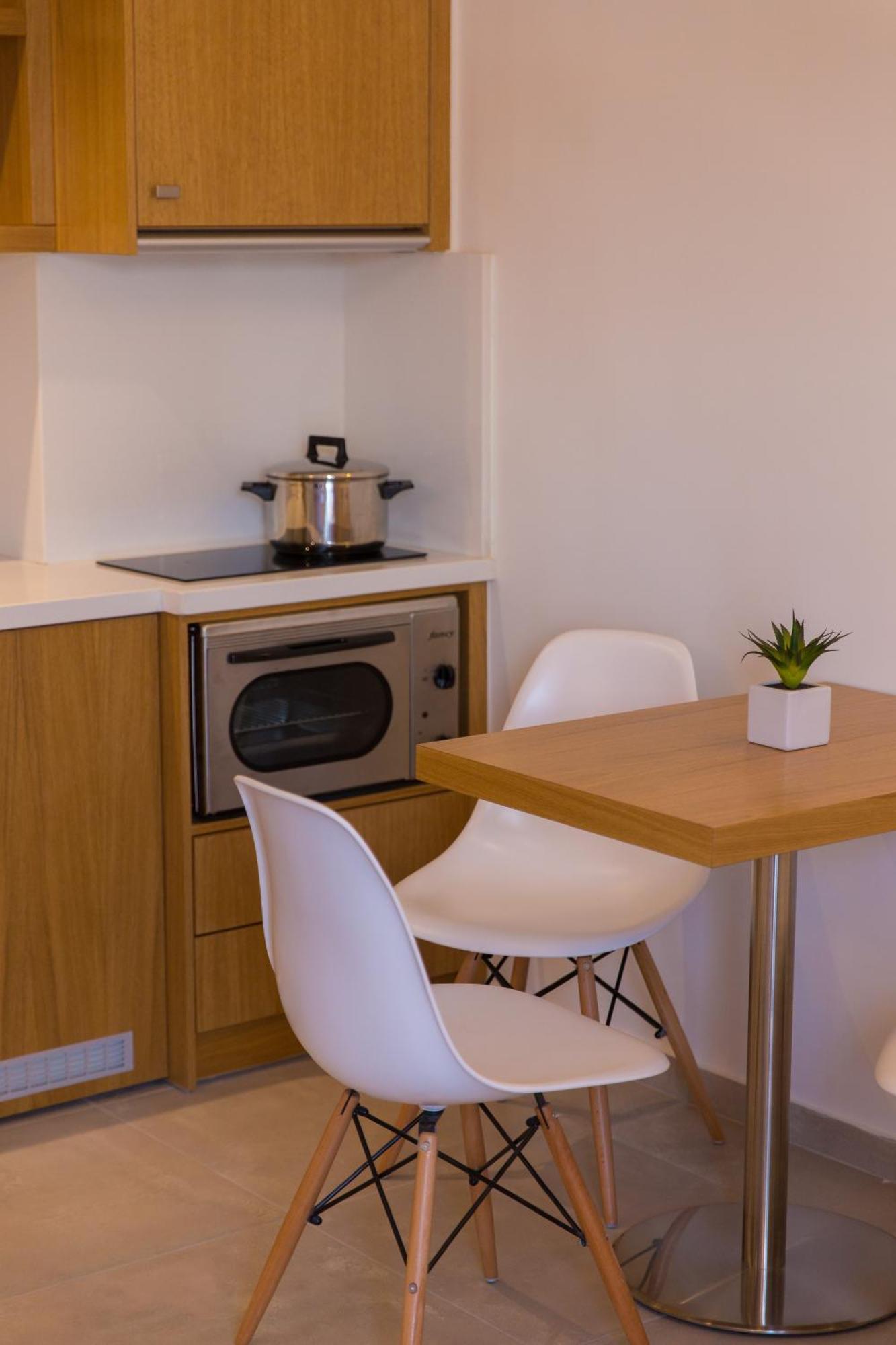 Eltina Hotel Ретимно Экстерьер фото
