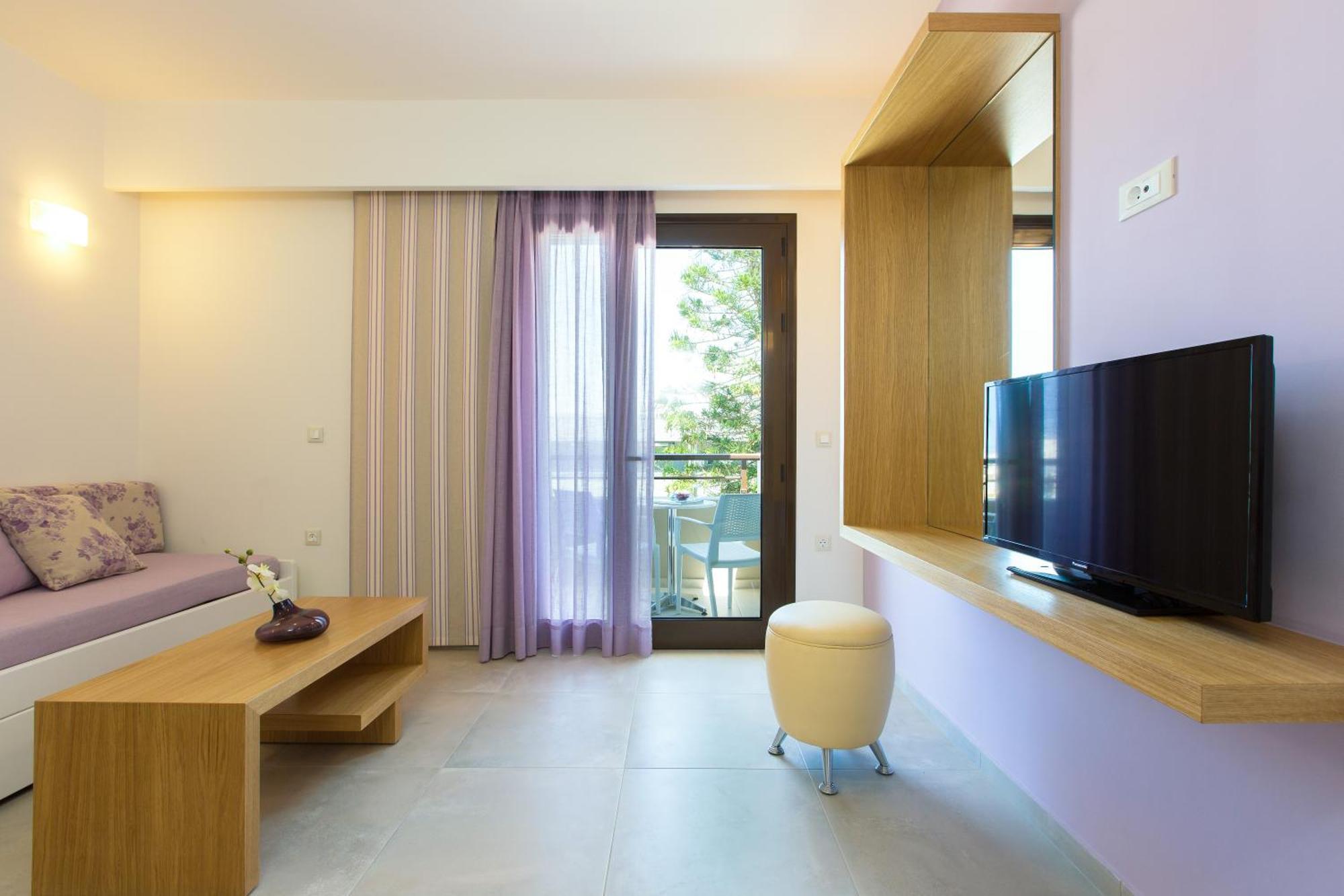 Eltina Hotel Ретимно Экстерьер фото