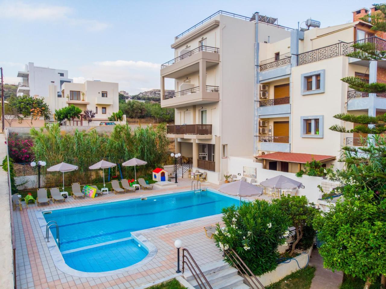 Eltina Hotel Ретимно Экстерьер фото