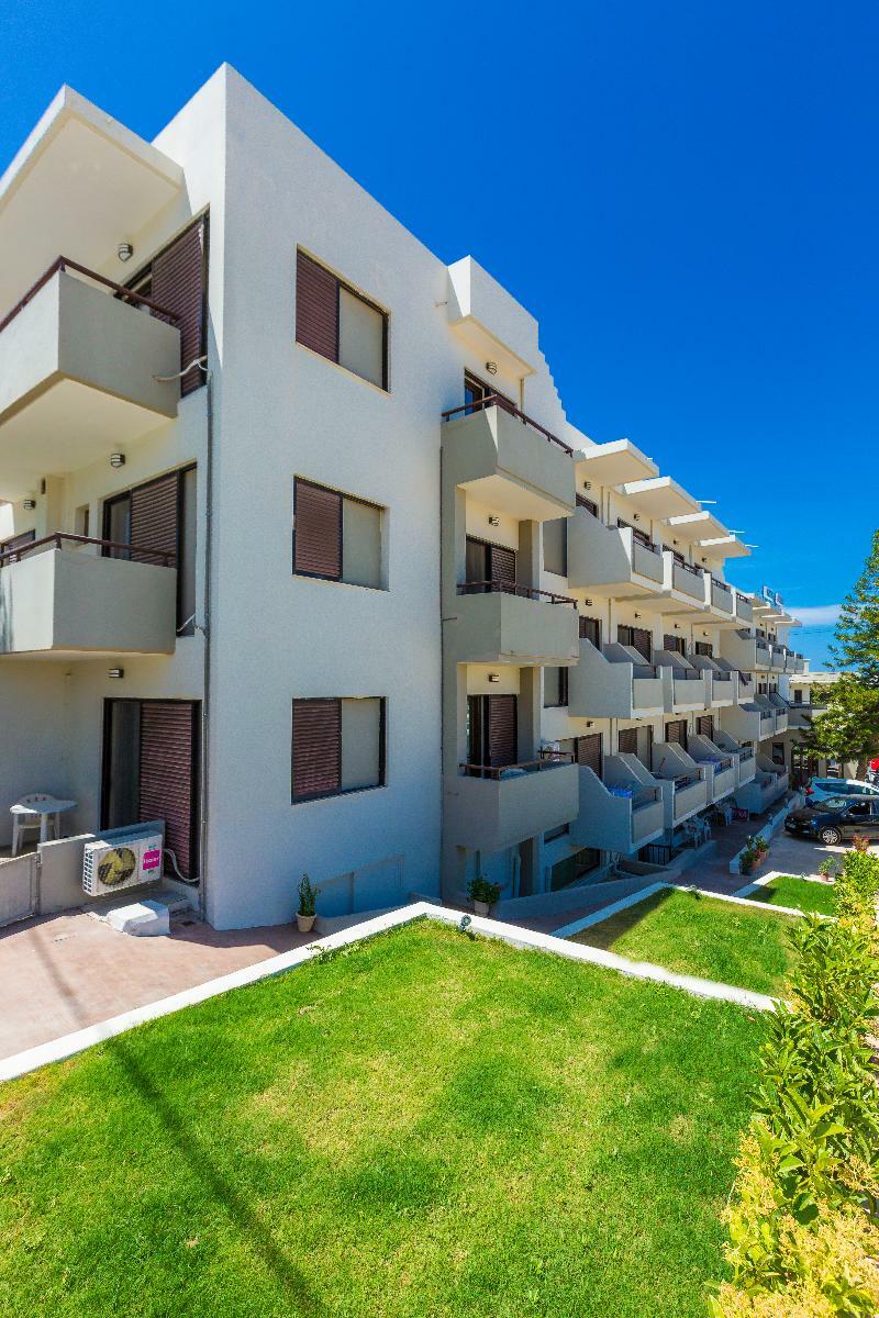 Eltina Hotel Ретимно Экстерьер фото